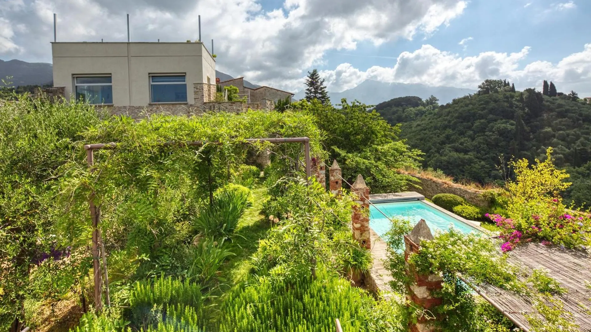 Villa La Rocca Camaiore Italy